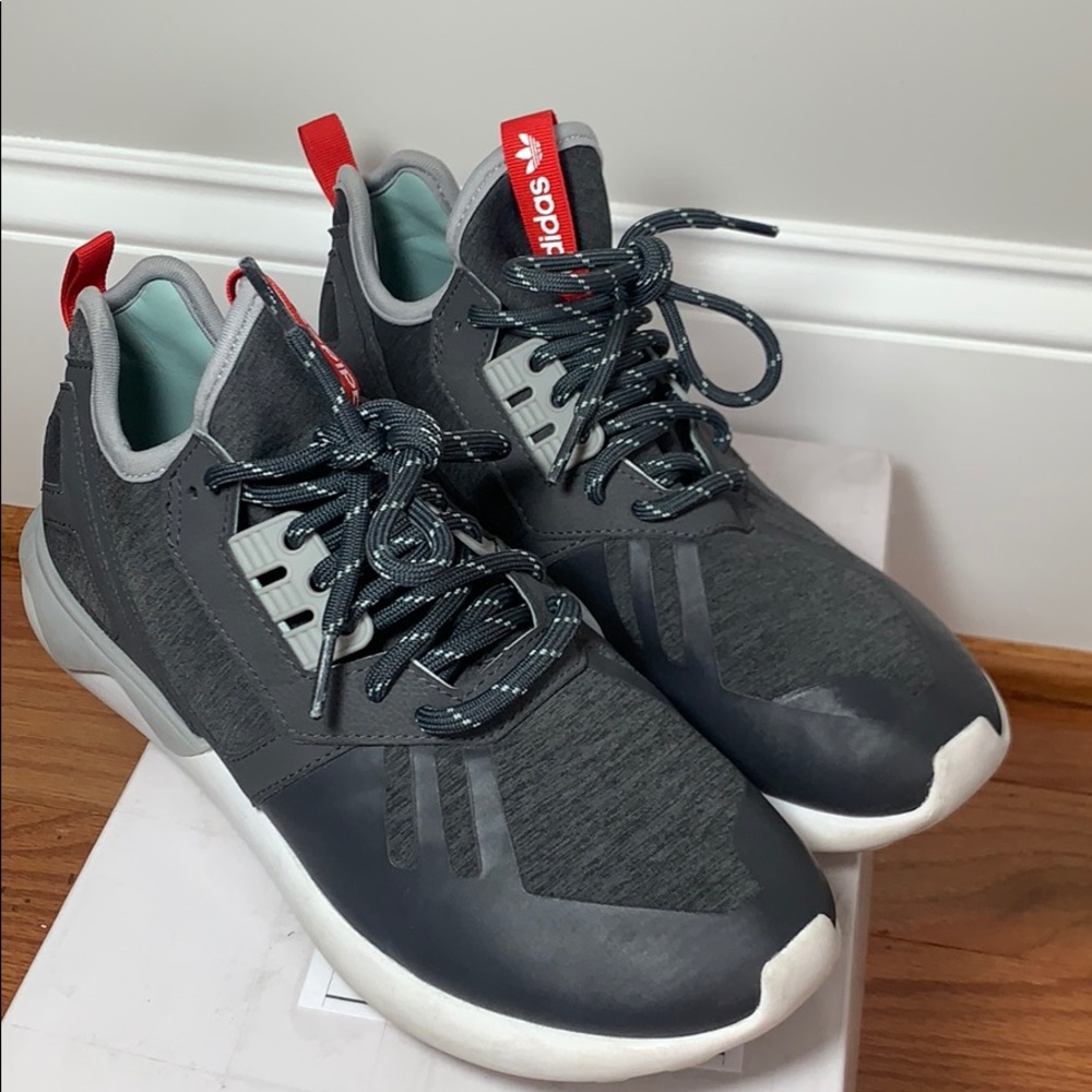 Adidas Tubular